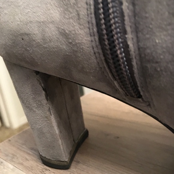 Ivanka Trump grey suede booties - Picture 5 of 6